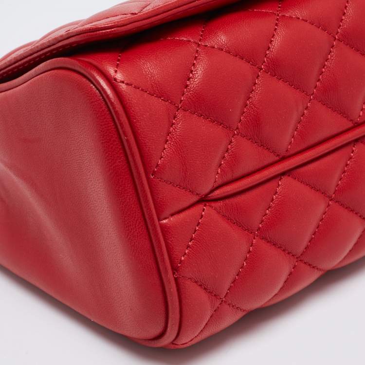 Pre Owned CH Carolina Herrera Red Quilted Leather Flap Chain Shoulder Bag