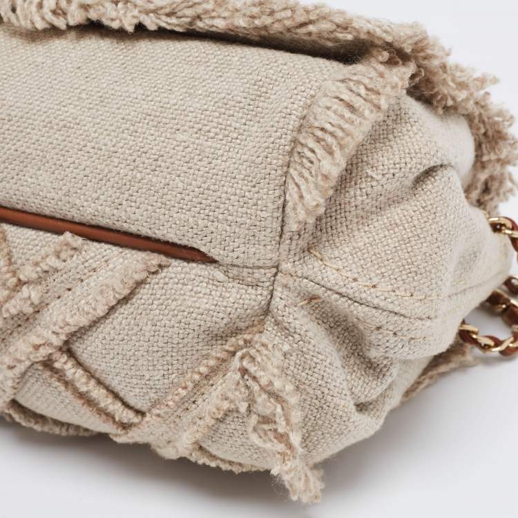 Pre Owned CH Carolina Herrera Beige Quilted Canvas Flap Shoulder Bag