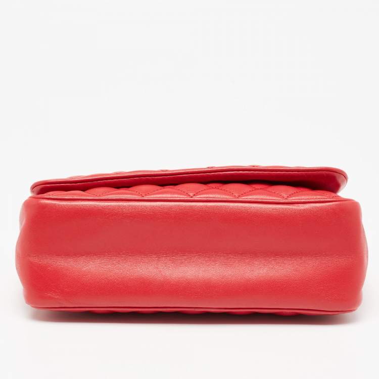 Pre Owned CH Carolina Herrera Red Quilted Leather Flap Chain Shoulder Bag