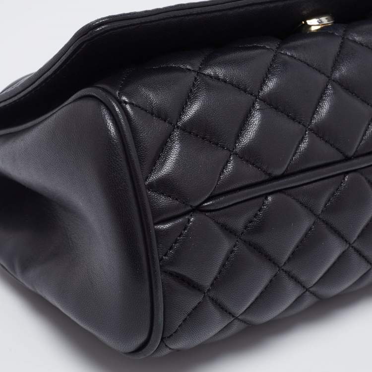 Pre Owned CH Carolina Herrera Black Quilted Leather Flap Chain Shoulder Bag