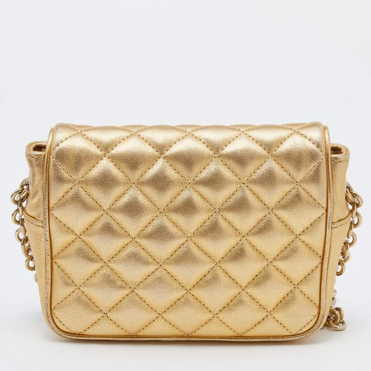 Pre Owned CH Carolina Herrera Metallic Gold Quilted Leather Chain Crossbody Bag