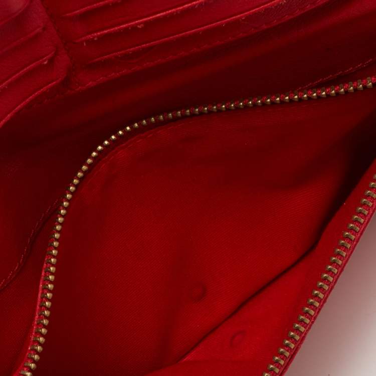 Pre Owned CH Carolina Herrera Red Embossed Leather Bifold Continental Wallet