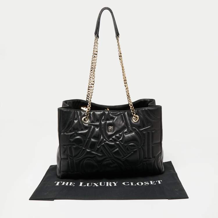 Pre Owned CH Carolina Herrera Logo Embossed Leather Chain Tote