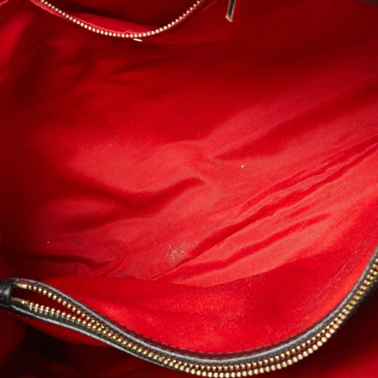 Pre Owned CH Carolina Herrera Logo Embossed Leather Chain Tote