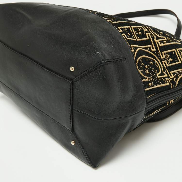 Pre Owned CH Carolina Herrera Black/Gold Monogram Fabric And Leather Open Tote