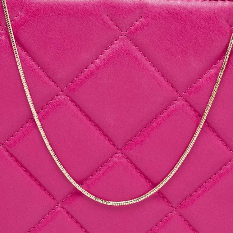 Pre Owned CH Carolina Herrera Magenta Quilted Leather Frame Chain Clutch