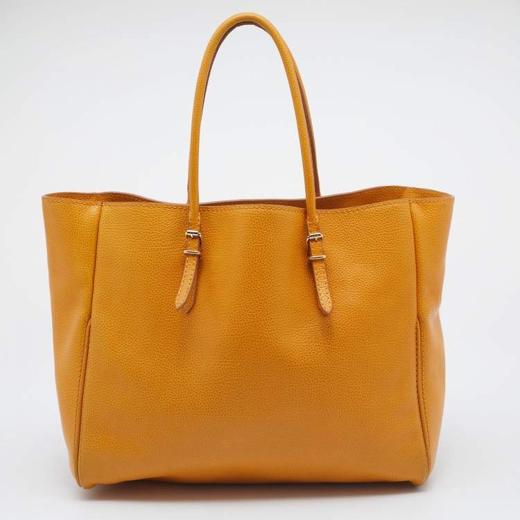 Pre Owned CH Carolina Herrera Yellow Leather Shopper Tote
