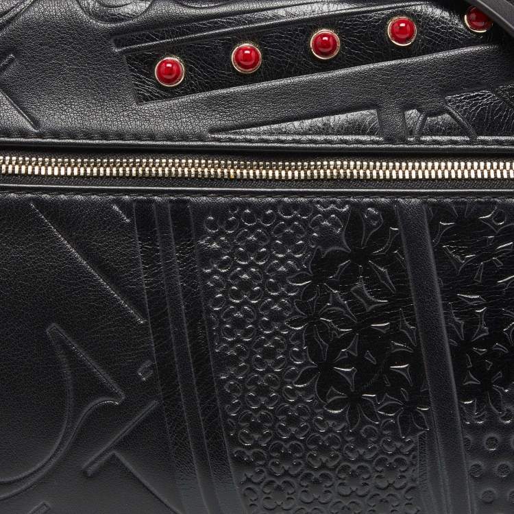 Pre Owned CH Carolina Herrera Black Monogram Embossed Leather Front Zip Crossbody Bag