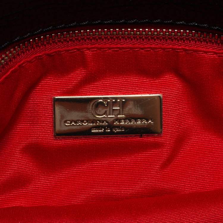Pre Owned CH Carolina Herrera Black Leather Metal Flap Chain Clutch