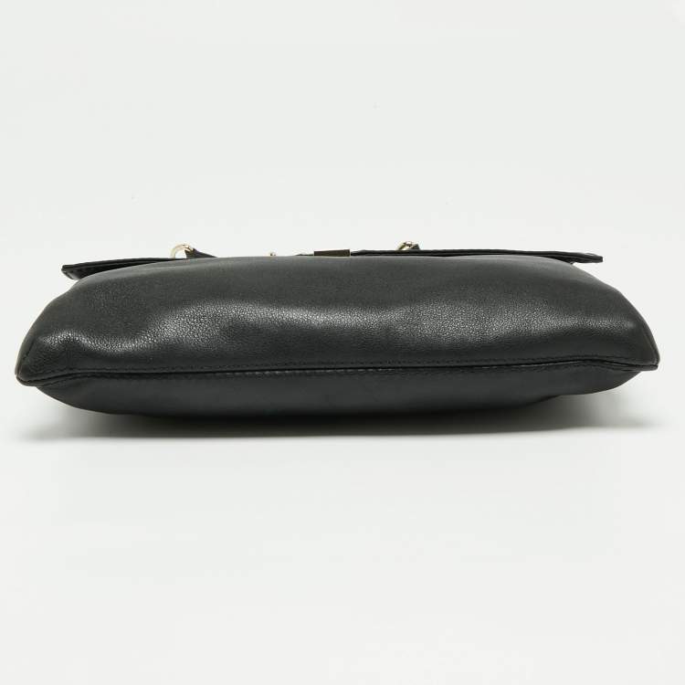Pre Owned CH Carolina Herrera Black Leather Envelope Shoulder Bag