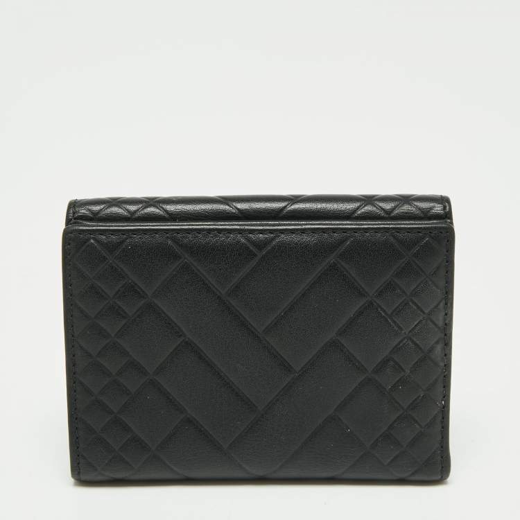 Pre Owned CH Carolina Herrera Black Quilted Leather Compact Wallet