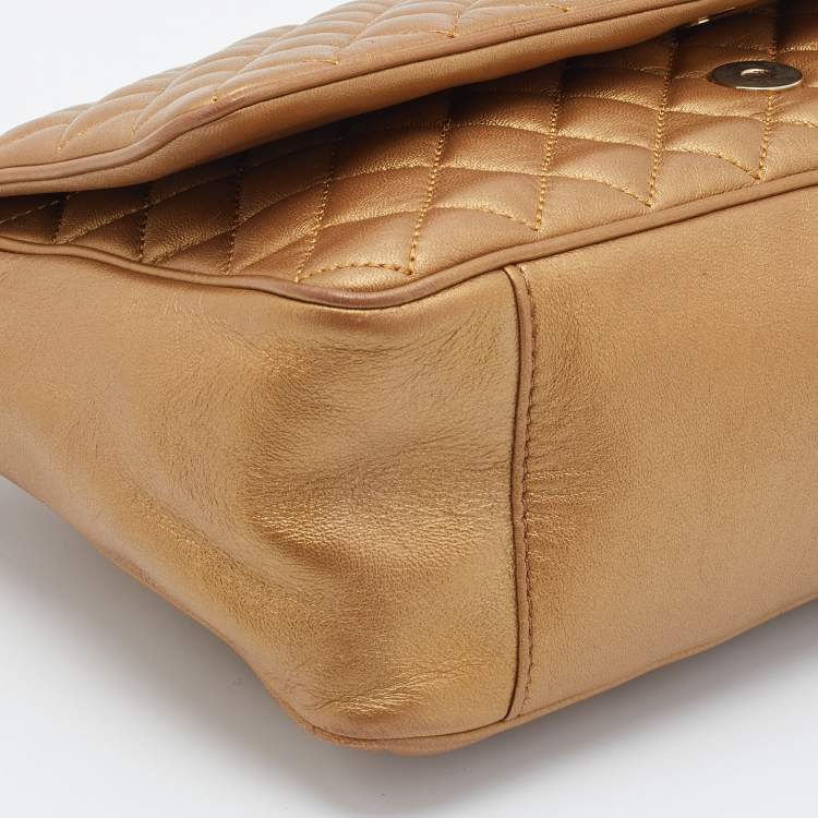 Pre Owned CH Carolina Herrera Metallic Gold Quilted Leather Flap Chain Shoulder Bag
