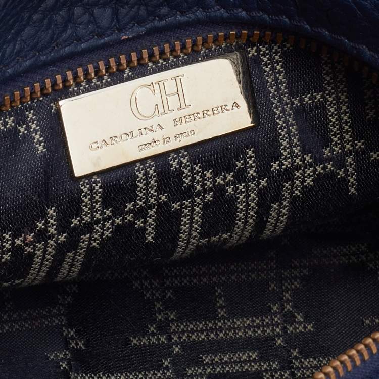 مملوكة مسبقًا CH Carolina Herrera Navy Blue Pebbled Leather Camera Tassel Shoulder Bag