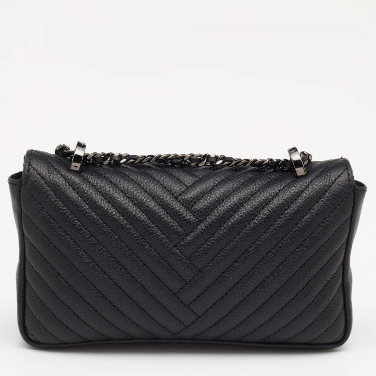 Pre Owned CH Carolina Herrera Black Chevron Leather Bimba Flap Bag