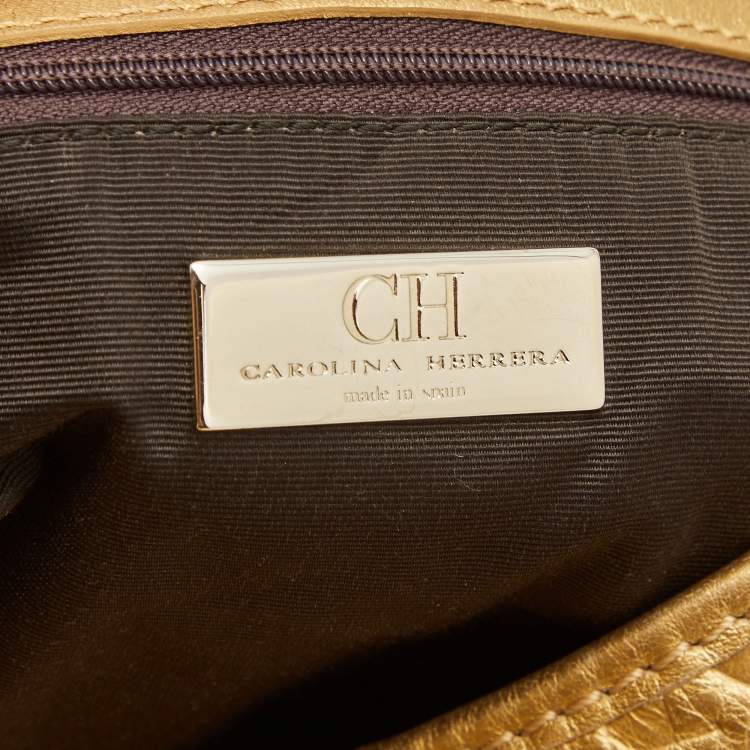 مملوكة مسبقًا CH Carolina Herrera Gold Monogram Embossed Leather Chain Handle Tote