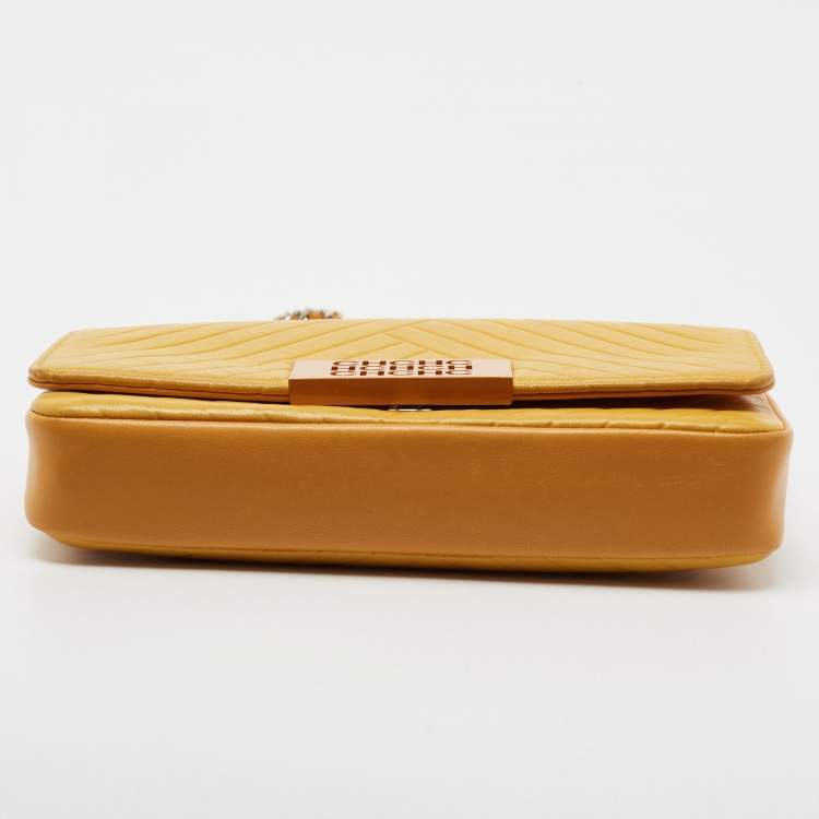 Pre Owned CH Carolina Herrera Yellow Leather Bimba Shoulder Bag
