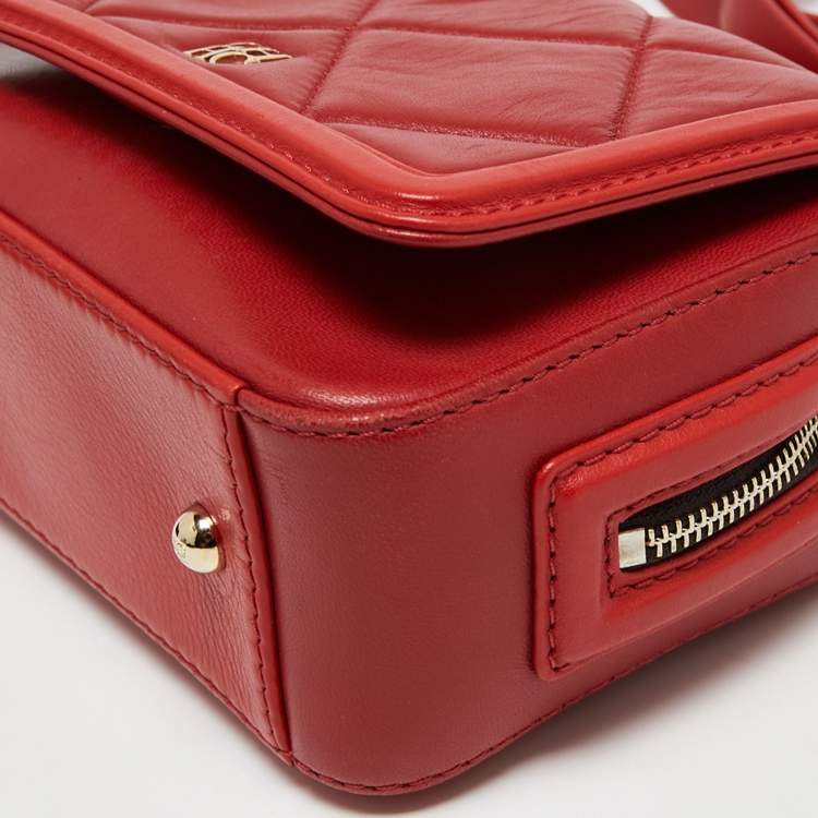 Pre Owned CH Carolina Herrera Red Quilted Leather Crossbody Bag