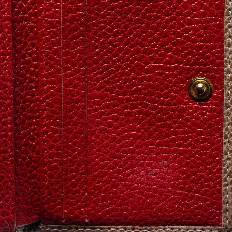 Pre Owned CH Carolina Herrera Beige Leather Flap Card Case