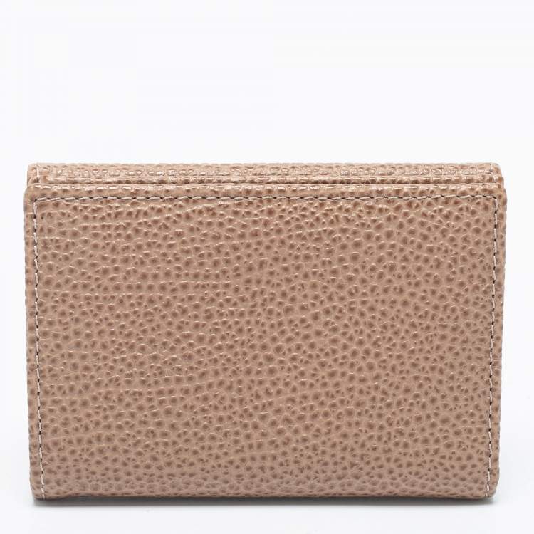 Pre Owned CH Carolina Herrera Beige Leather Flap Card Case