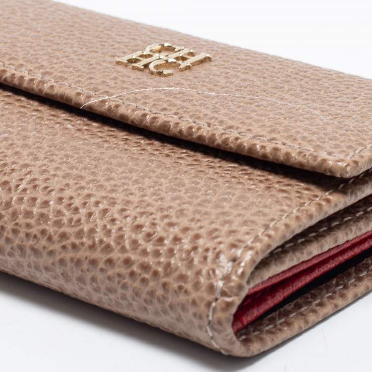 Pre Owned CH Carolina Herrera Beige Leather Flap Card Case