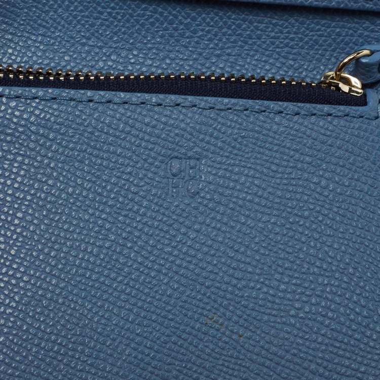 Pre Owned CH Carolina Herrera Light Blue Leather Bifold Card Case  
