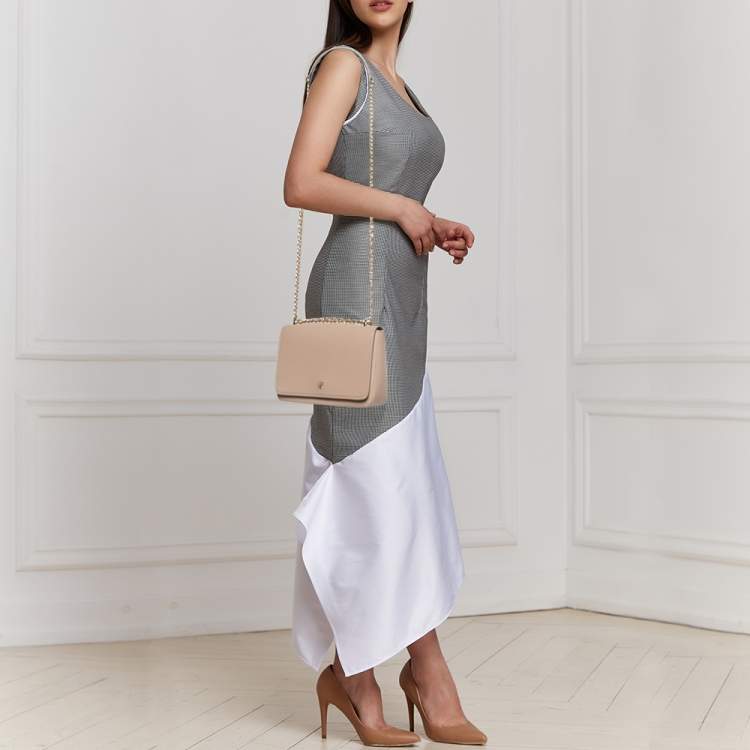 Pre Owned CH Carolina Herrera Beige Leather Flap Shoulder Bag