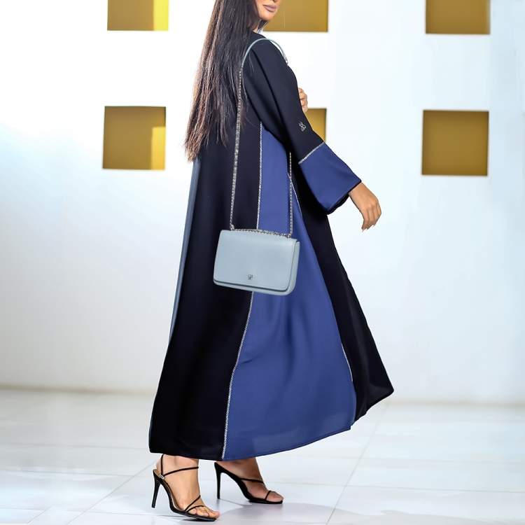 Pre Owned CH Carolina Herrera Blue Leather Flap Shoulder Bag