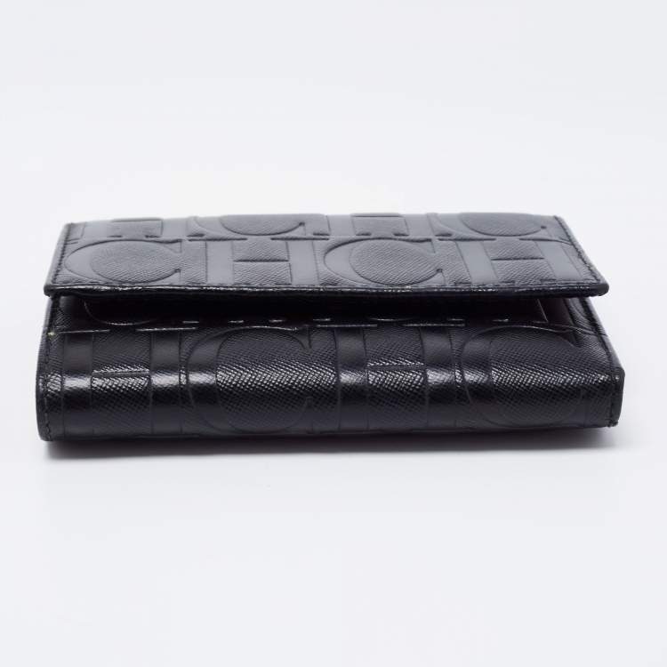 Pre Owned CH Carolina Herrera Black Leather Logo Embossed Trifold Wallet