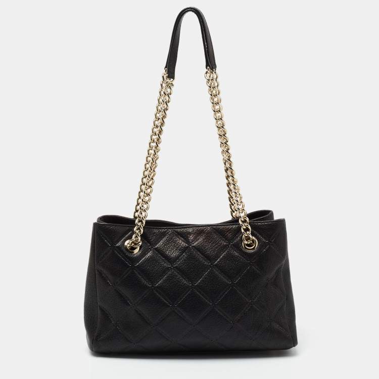 Pre Owned CH Carolina Herrera Black Quilt Leather Shoulder Bag