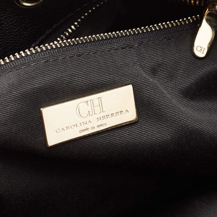 Pre Owned CH Carolina Herrera Black Quilt Leather Shoulder Bag