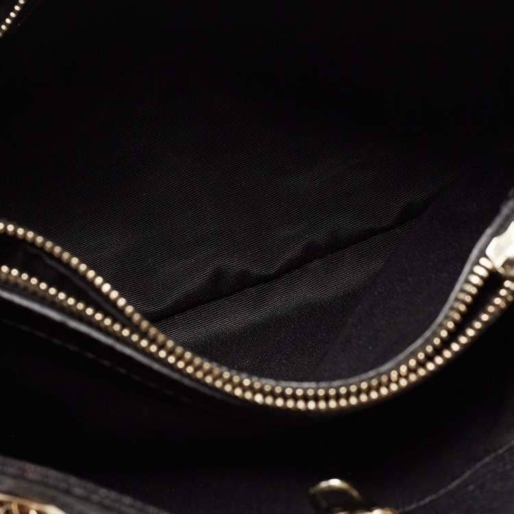 Pre Owned CH Carolina Herrera Black Quilt Leather Shoulder Bag