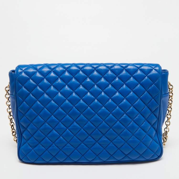 Pre Owned CH Carolina Herrera Blue Quilted Leather Flap Chain Shoulder Bag