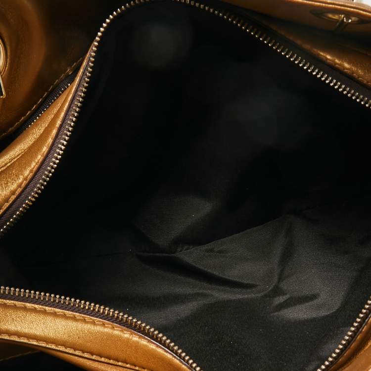 مملوكة مسبقًا CH Carolina Herrera Gold Logo Embossed Leather Top Zip Chain Tote