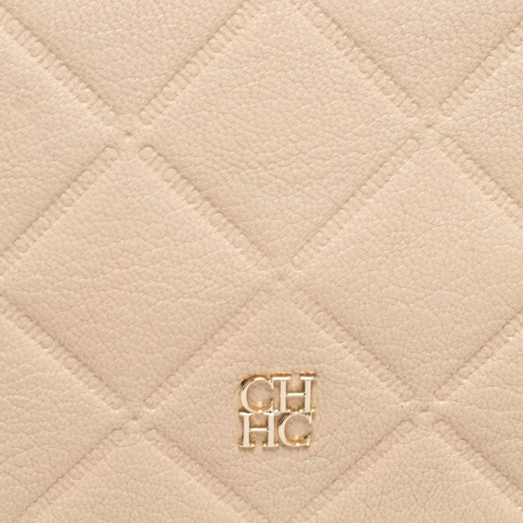 Pre Owned CH Carolina Herrera Beige Quilted Leather Flap Chain Clutch
