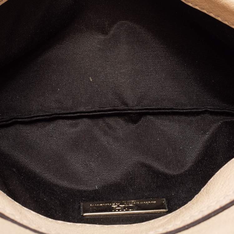 Pre Owned CH Carolina Herrera Beige Quilted Leather Flap Chain Clutch