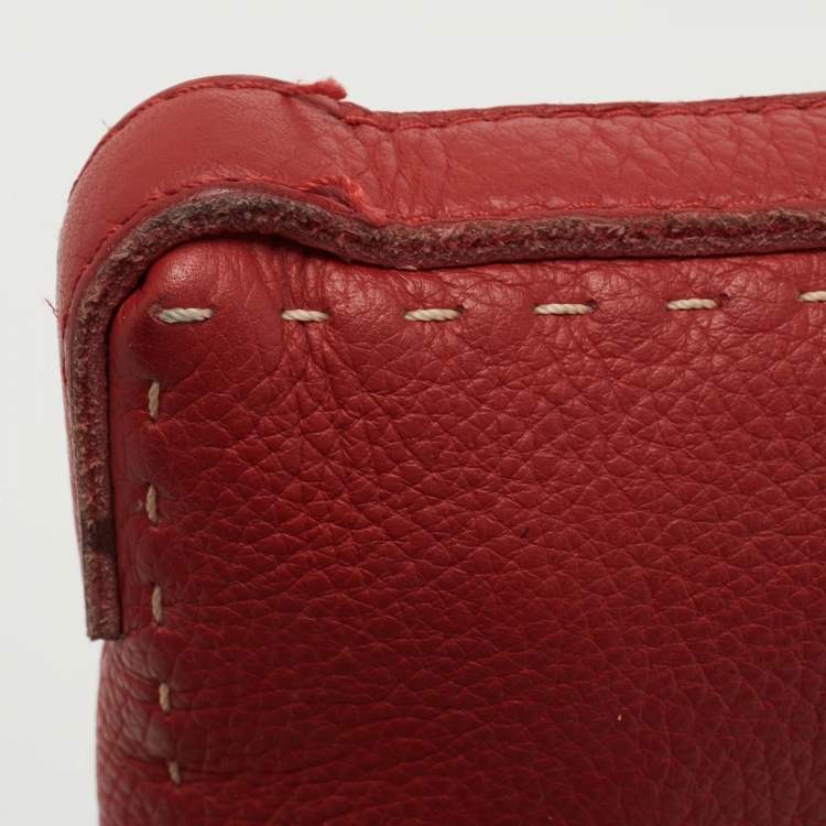 مملوكة مسبقًا CH Carolina Herrera Red Leather Zip Crossbody Bag