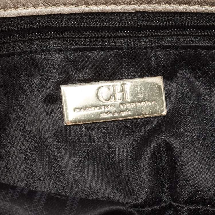 Pre Owned CH Carolina Herrera Metallic Quilted Leather Bimba Clutch
