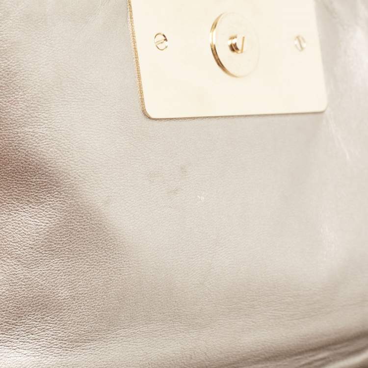 Pre Owned CH Carolina Herrera Metallic Quilted Leather Bimba Clutch
