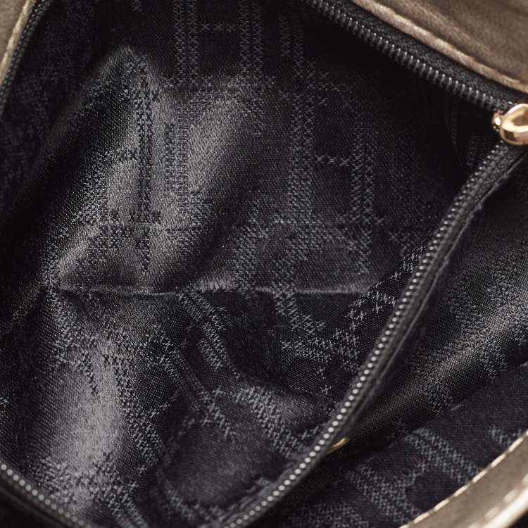 Pre Owned CH Carolina Herrera Metallic Quilted Leather Bimba Clutch