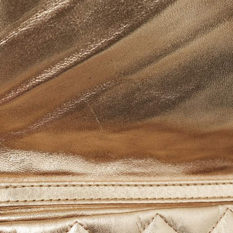 Pre Owned CH Carolina Herrera Metallic Gold Quilted Leather Flap Chain Clutch