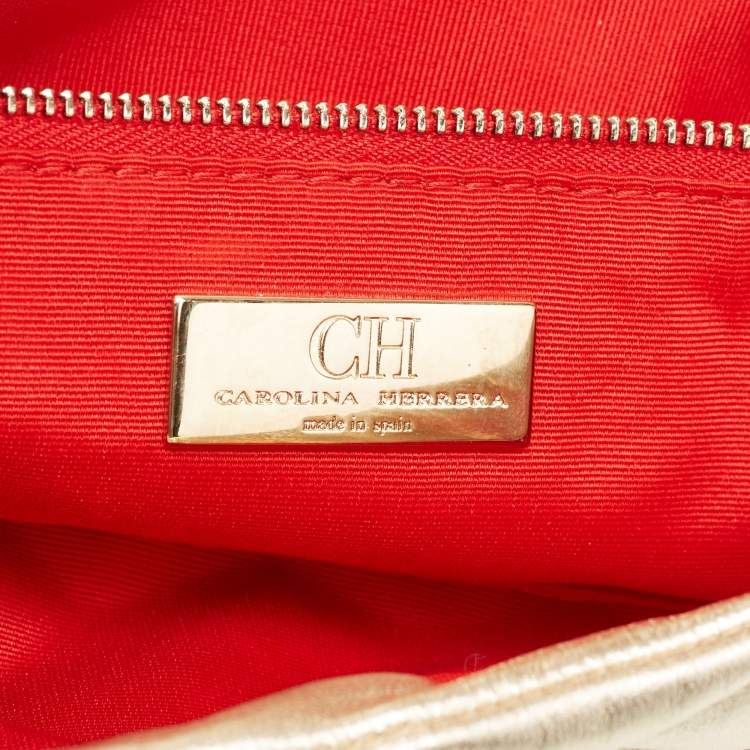 Pre Owned CH Carolina Herrera Metallic Gold Quilted Leather Flap Chain Clutch
