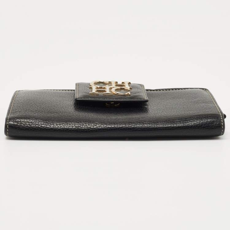 Pre Owned CH Carolina Herrera Black Leather CH Logo Continental Wallet