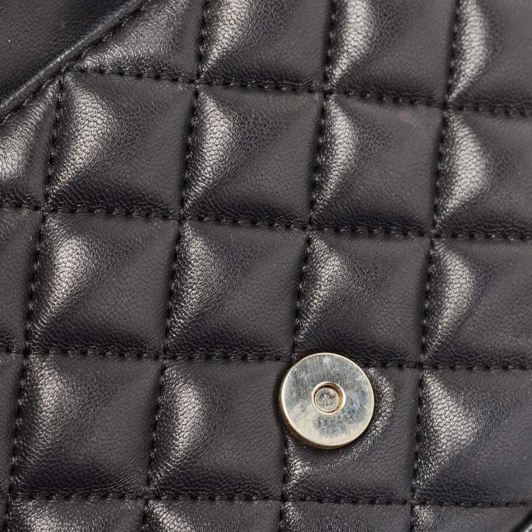 Pre Owned CH Carolina Herrera Black Quilted Leather Chain Crossbody Bag