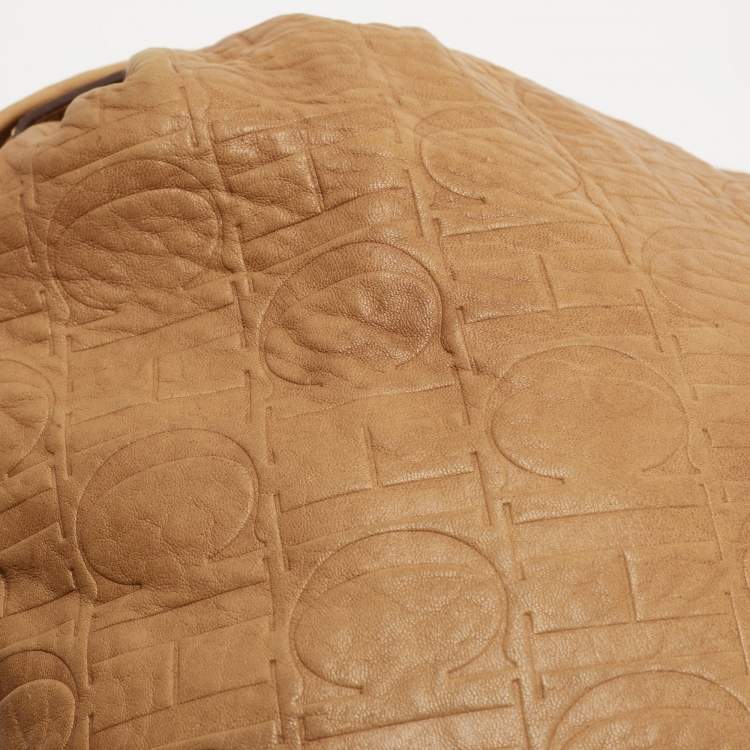 Pre Owned CH Carolina Herrera Beige Monogram Leather Hobo with Wallet