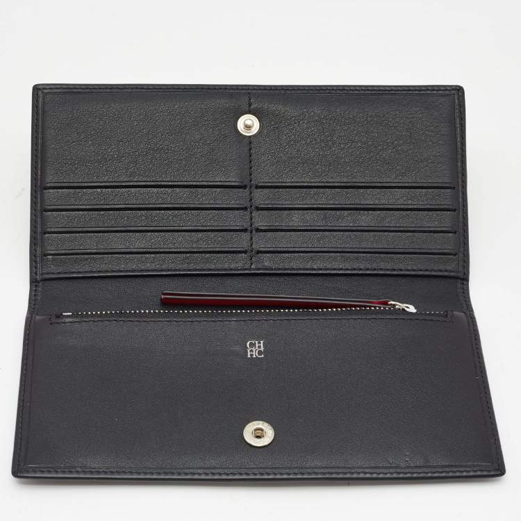 Pre Owned CH Carolina Herrera Black/Silver Embossed Leather Bifold Continental Wallet
