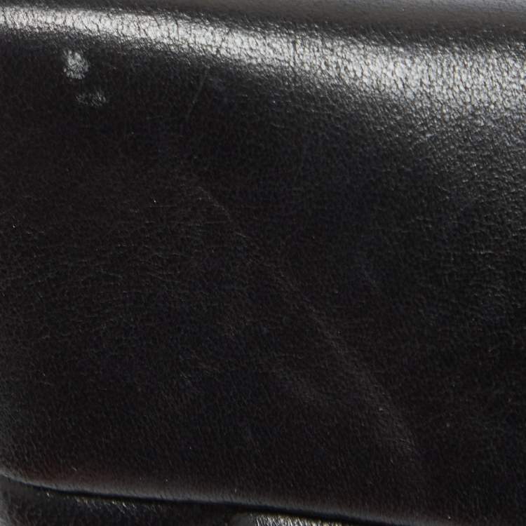 Pre Owned CH Carolina Herrera Black Quilted Leather Crossbody Bag 