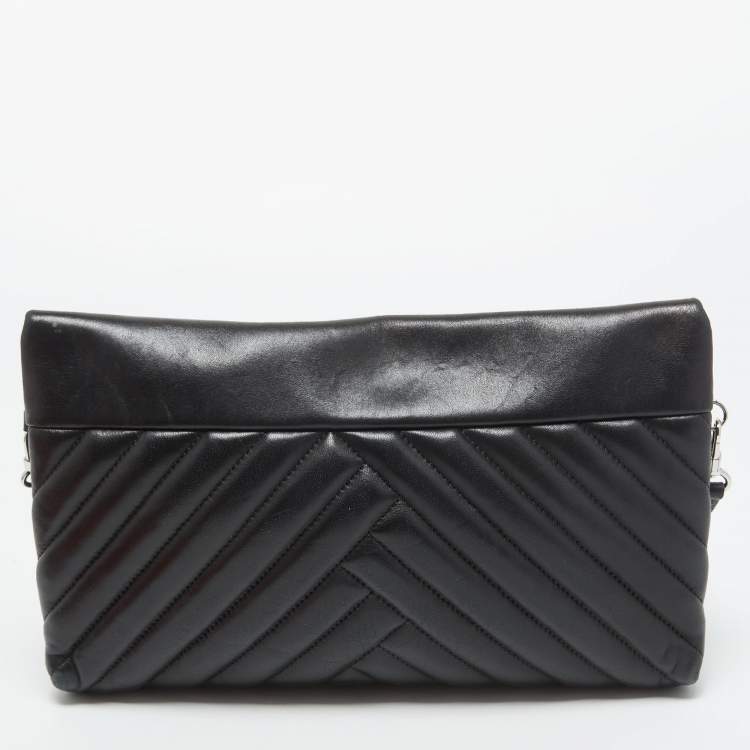 Pre Owned CH Carolina Herrera Black Quilted Leather Crossbody Bag 
