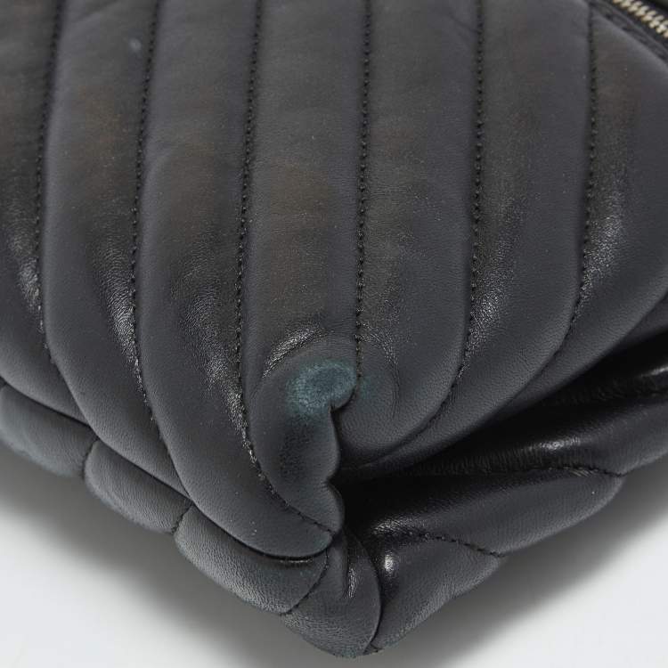 Pre Owned CH Carolina Herrera Black Quilted Leather Crossbody Bag 
