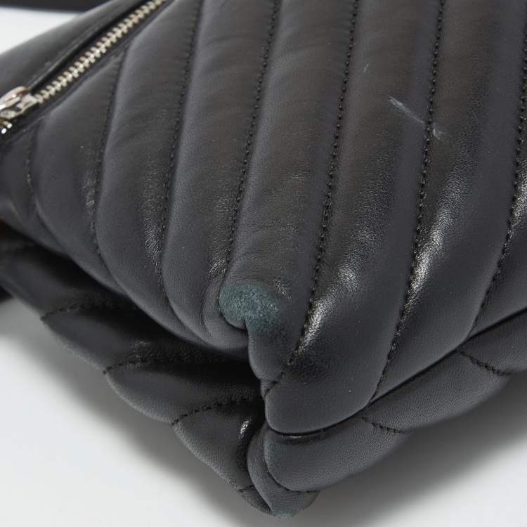 Pre Owned CH Carolina Herrera Black Quilted Leather Crossbody Bag 