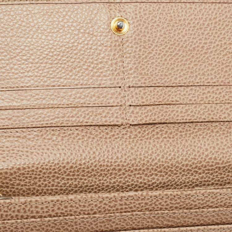 Pre Owned CH Carolina Herrera Beige Leather Flap Continental Wallet 